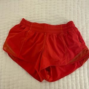 Lululemon shorts size 6